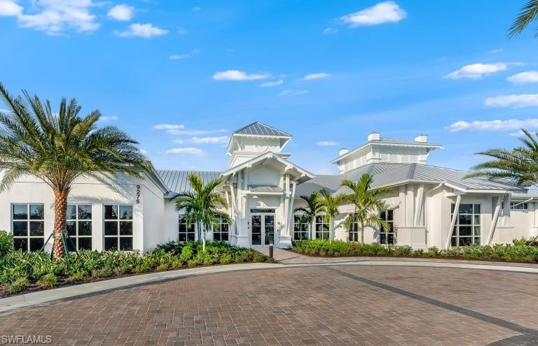 9799 Everglades DR photo 32