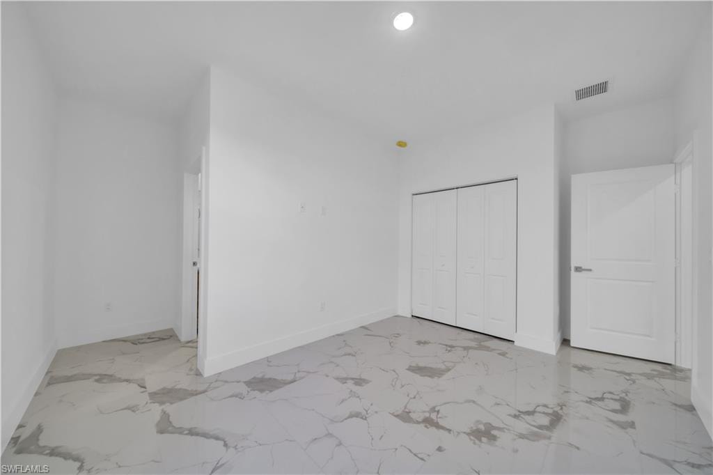 435 Petite AVE photo 20