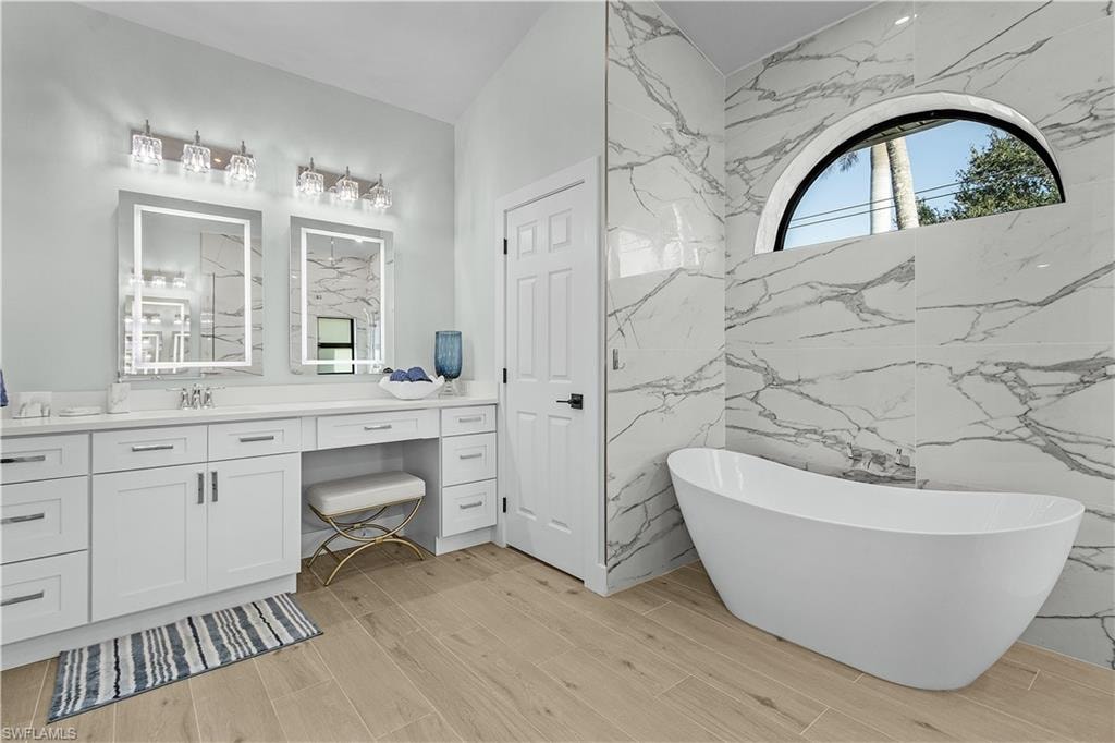 2518 SW 52nd LN photo 16
