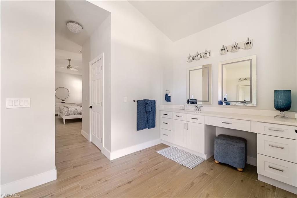 2518 SW 52nd LN photo 14