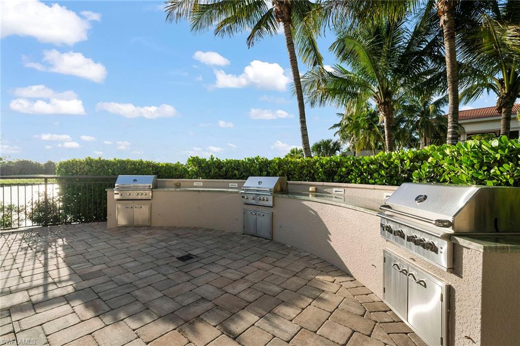 4800 Pelican Colony BLVD 1003 photo 40