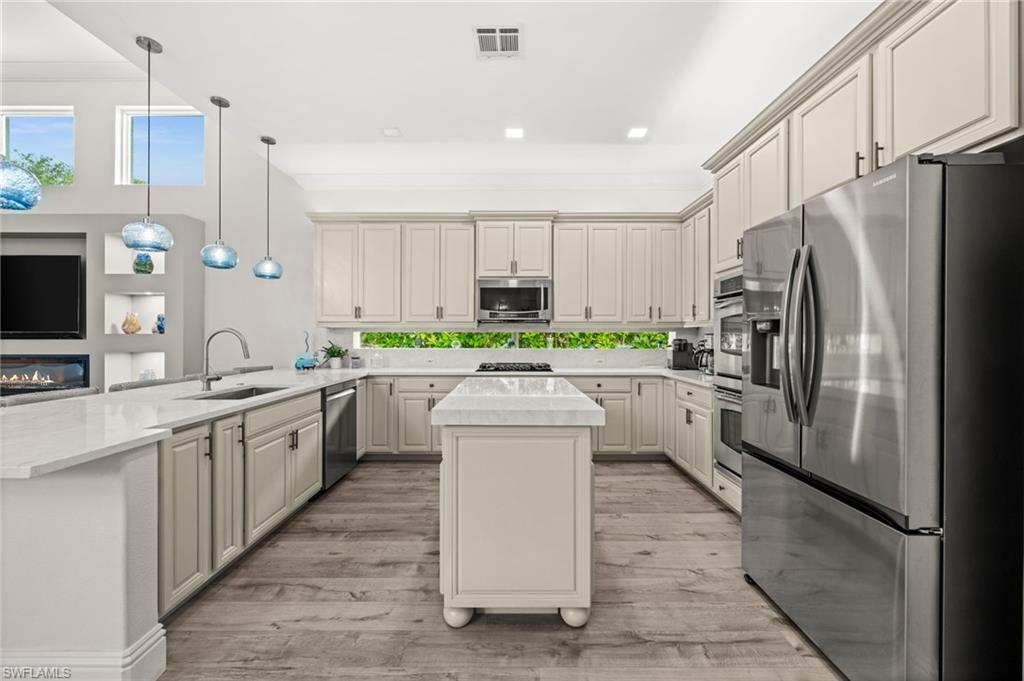 19496 La Serena DR photo 18
