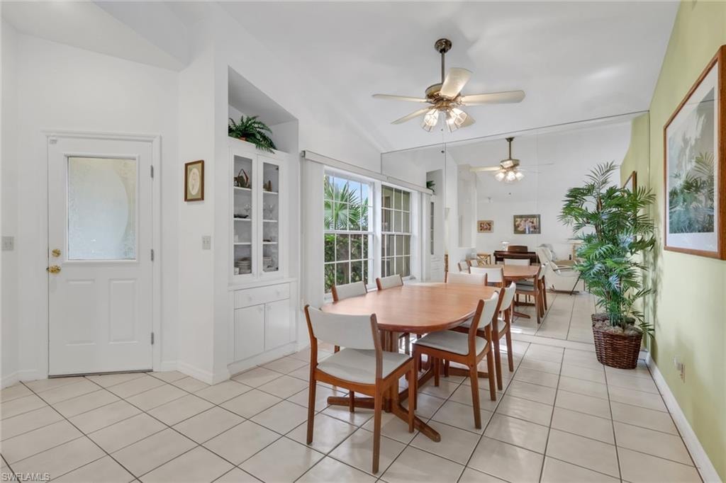 11011 Linnet LN photo 6