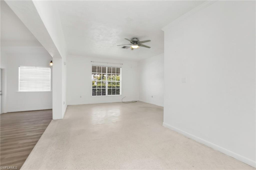 21533 Midway BLVD photo 6