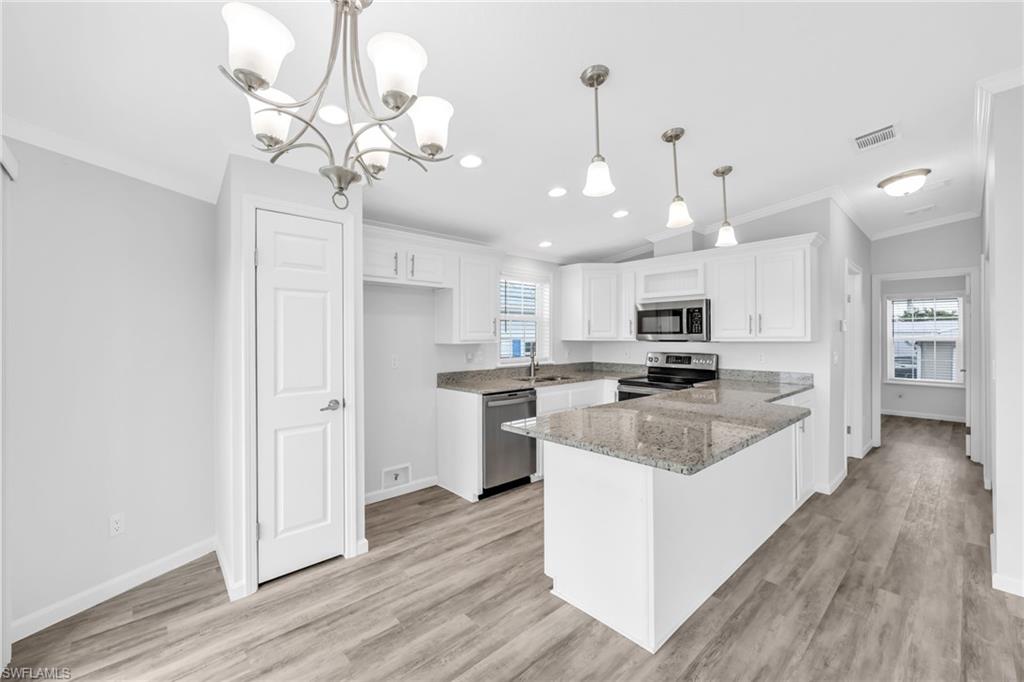 17142/17145 Casselberry LN photo 6