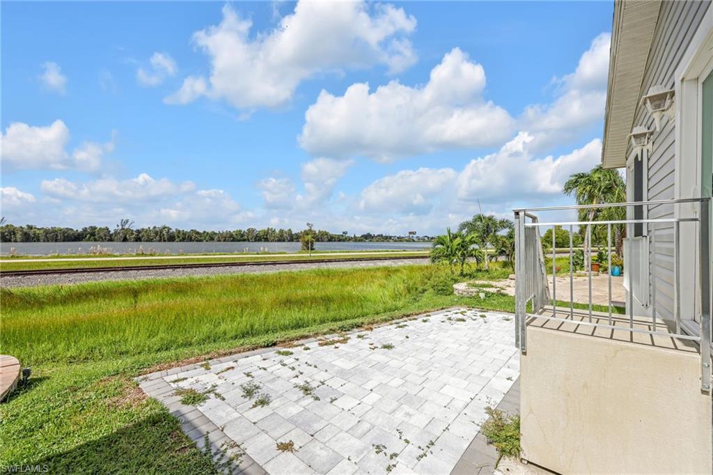 17142/17145 Casselberry LN photo 12