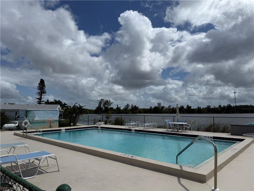 17142/17145 Casselberry LN photo 24