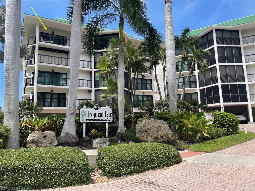845 Collier CT 502