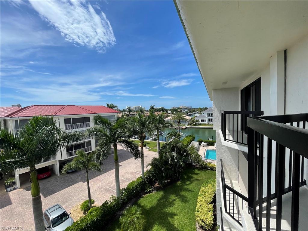 845 Collier CT 502