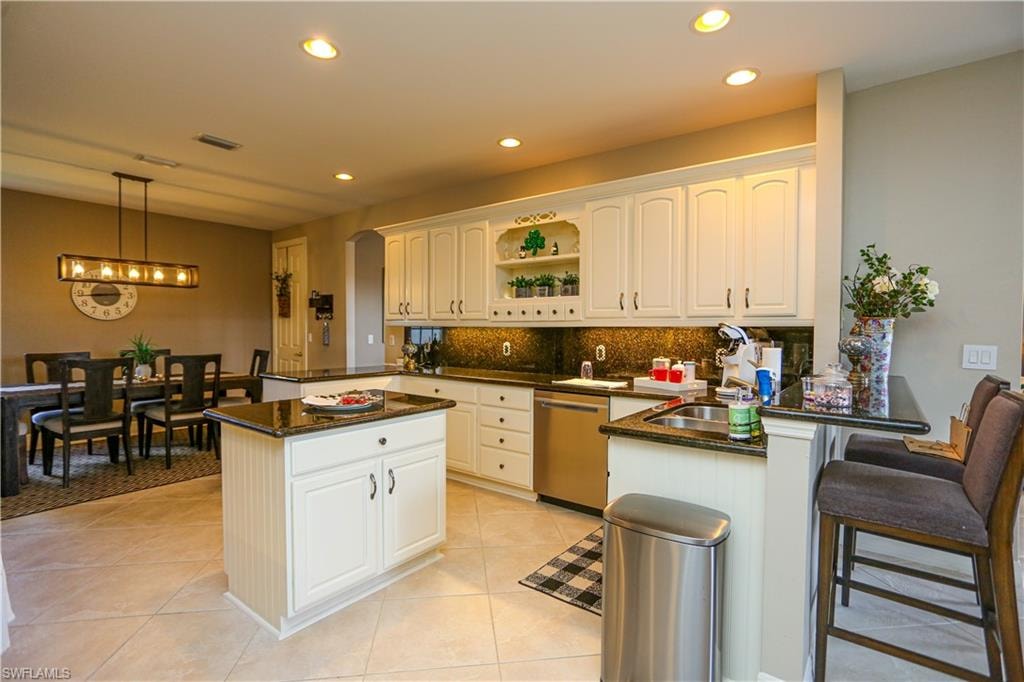 5945 Paradise CIR photo 42