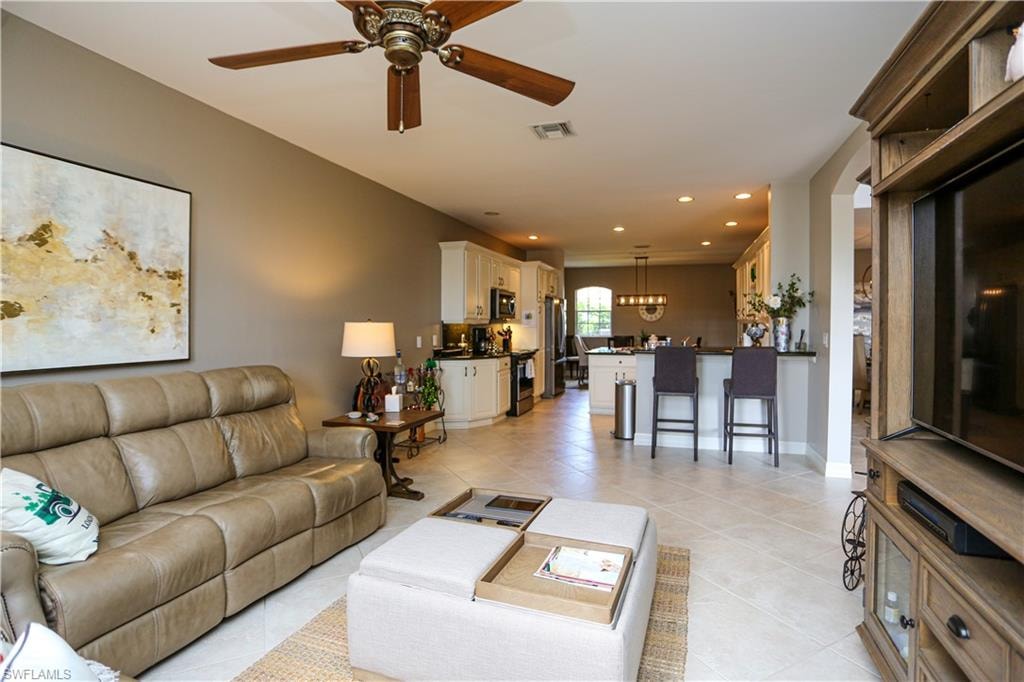 5945 Paradise CIR photo 48
