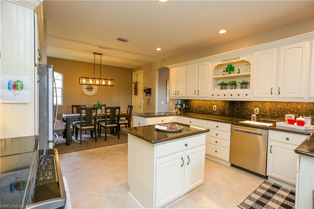 5945 Paradise CIR photo 44