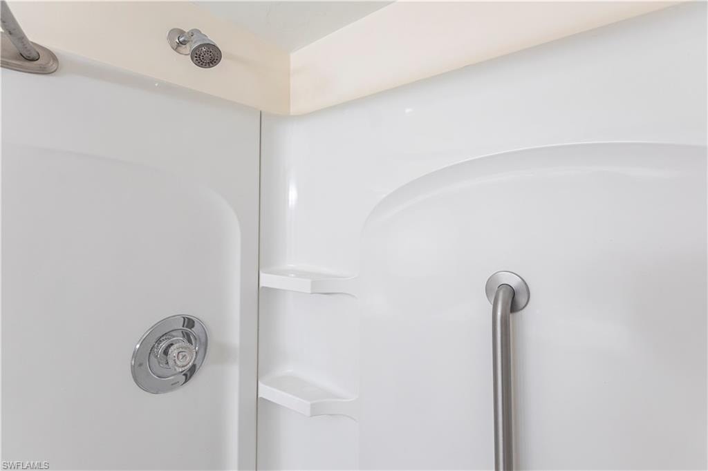 6775 Lake McGregor CIR photo 18