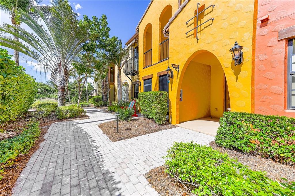 9037 Alturas ST 37-2