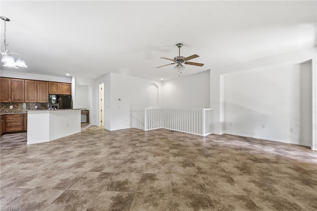 9037 Alturas ST 37-2 photo 7