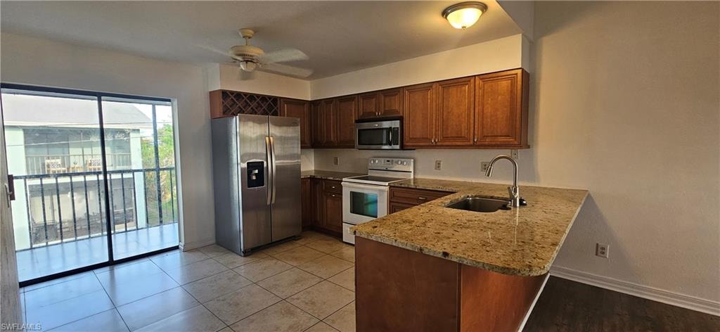 4904 Vincennes CT 209
