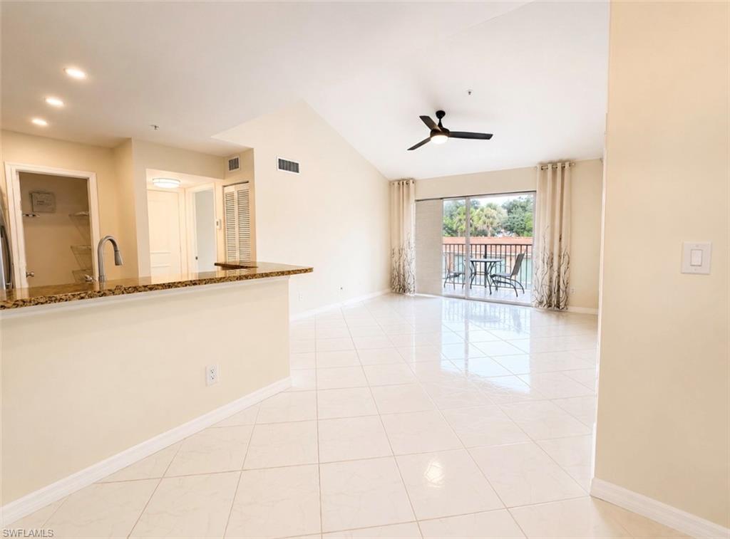 1265 Wildwood Lakes BLVD 201 photo 7