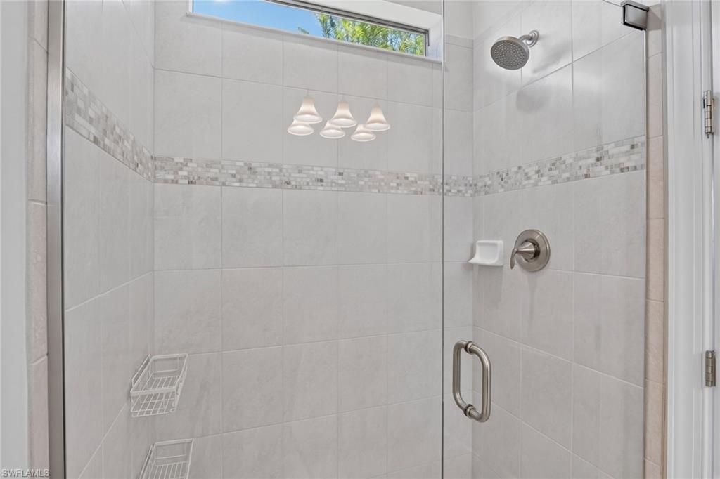 12056 Westmoreland WAY photo 22