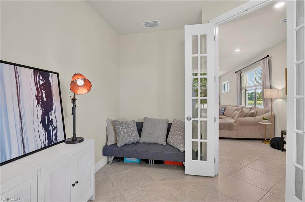 12056 Westmoreland WAY photo 28