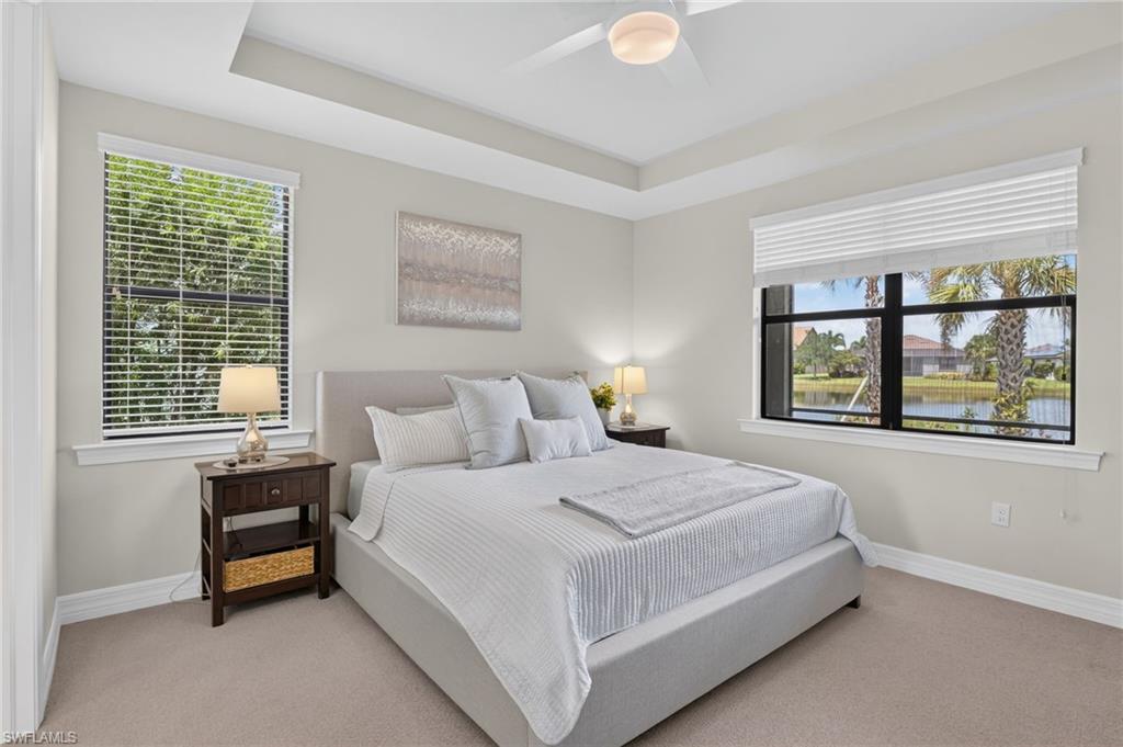 King size bed