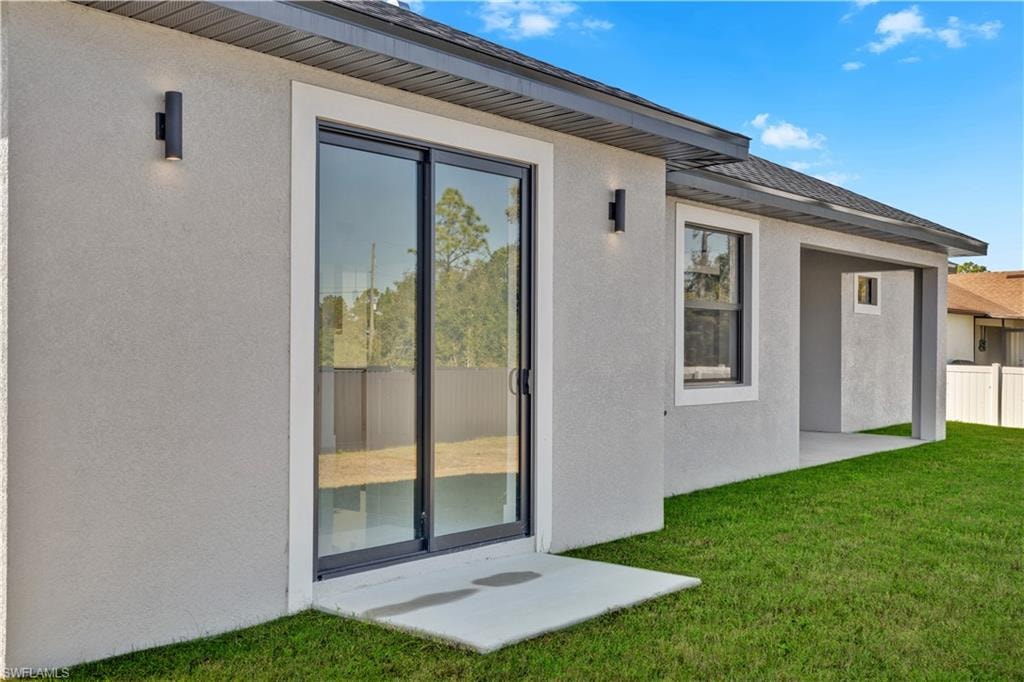 1144 Edelweiss ST E photo 25