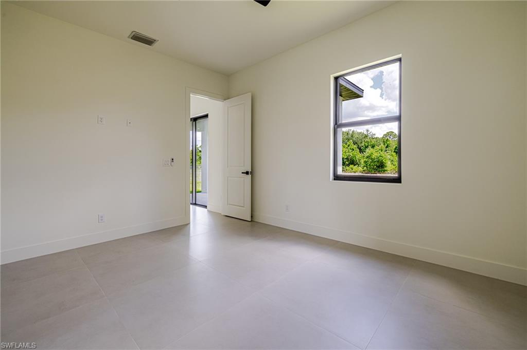 2705 Darlene PL photo 13
