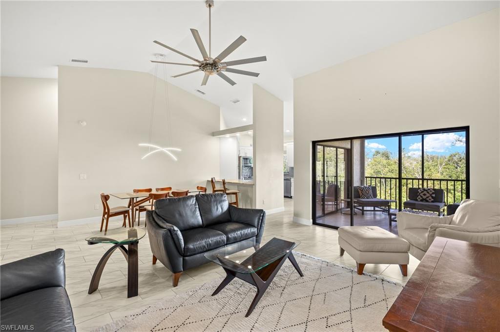 16550 Heron Coach WAY 206