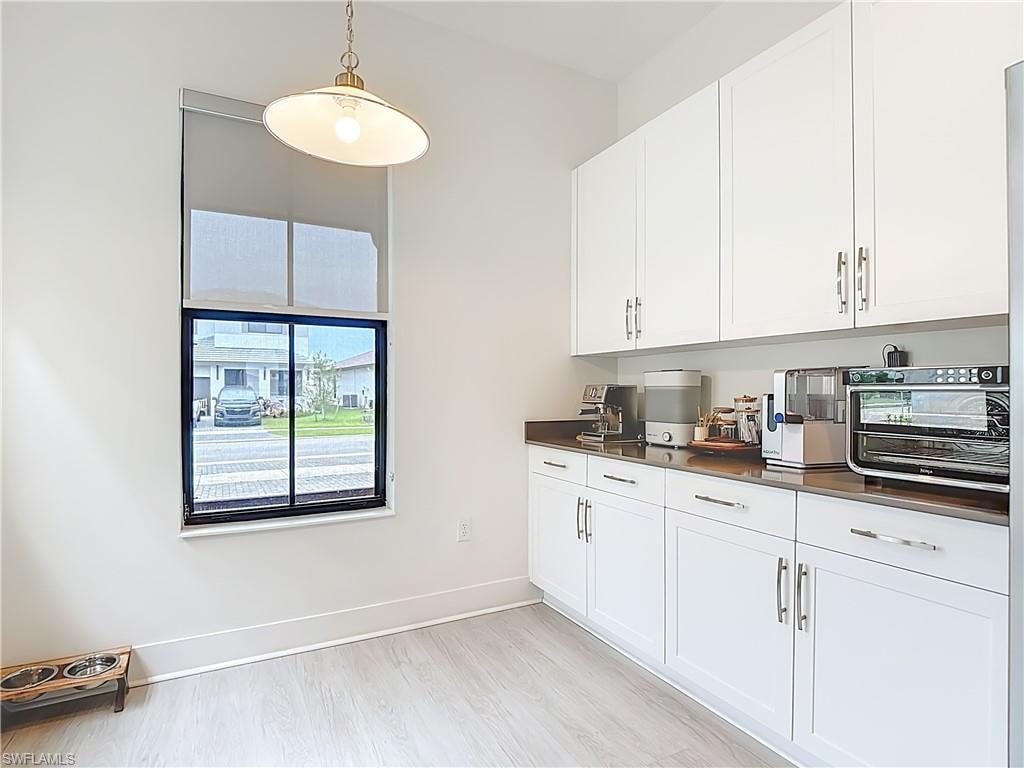 5696 Argento DR photo 7
