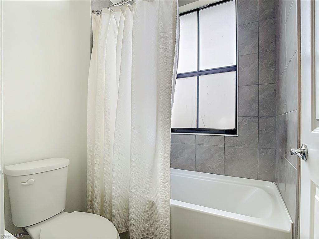 5696 Argento DR photo 15