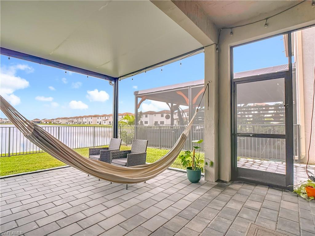 5696 Argento DR photo 25