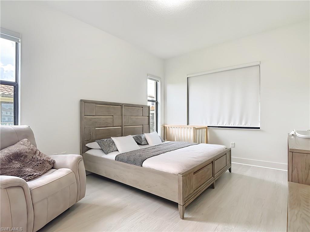5696 Argento DR photo 21