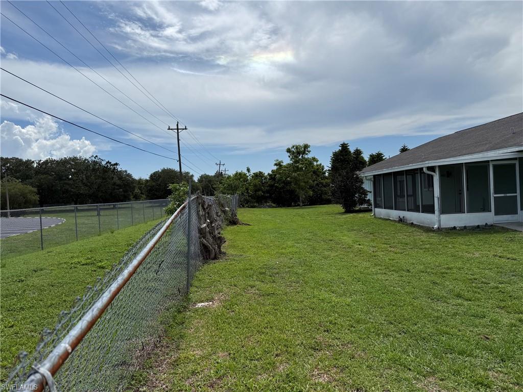 200 Arthur AVE photo 18