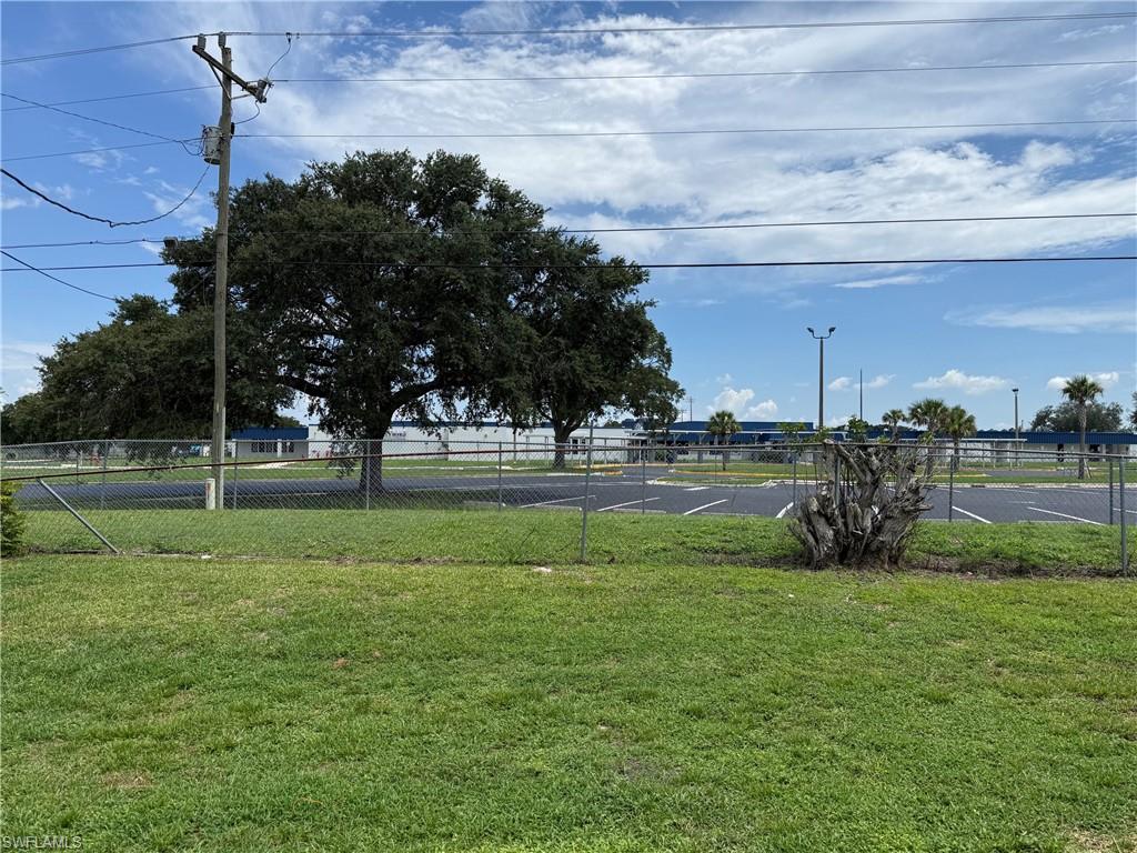 200 Arthur AVE photo 19