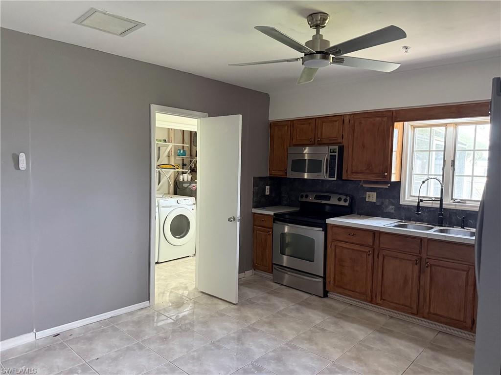 200 Arthur AVE photo 8
