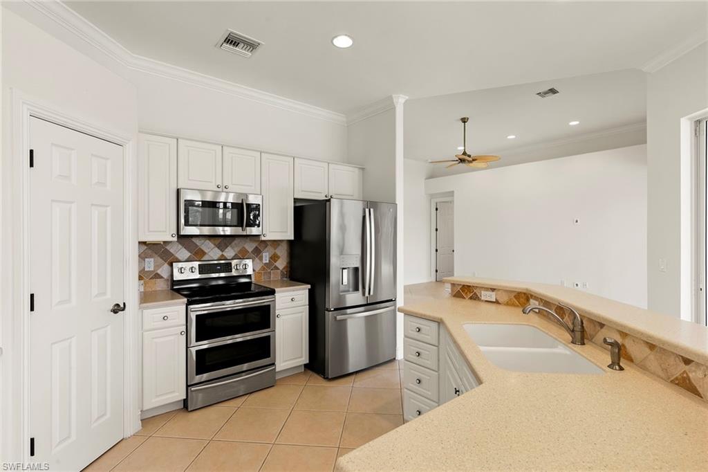 6920 Bent Grass DR photo 16
