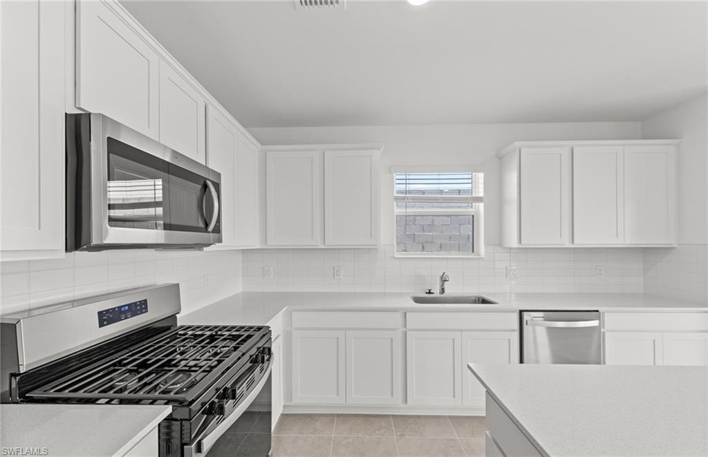 Photos are of similar Millrun home. Homes may vary.