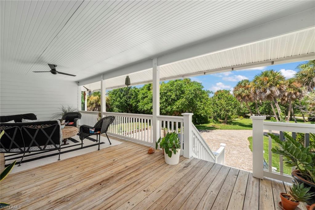 6062 Dinkins Lake RD