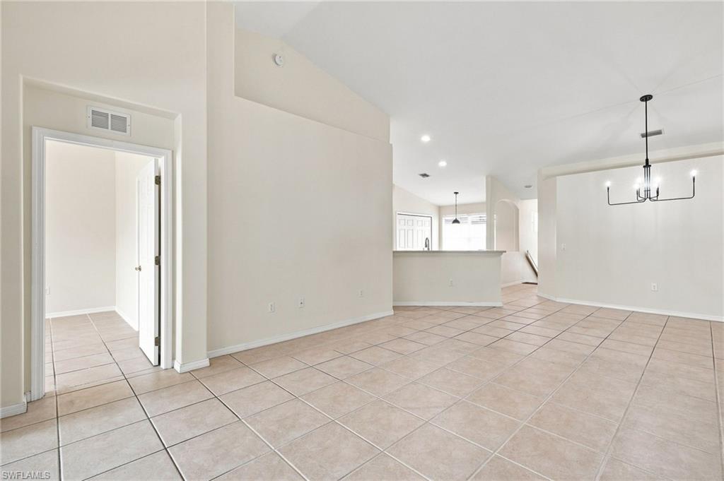 10110 Colonial Country Club BLVD 108 photo 11