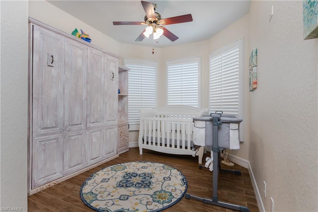 Guest Room/Den