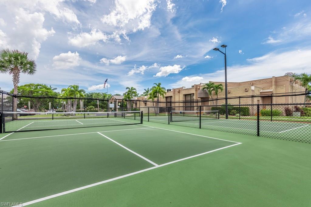 Pickle Ball Courts