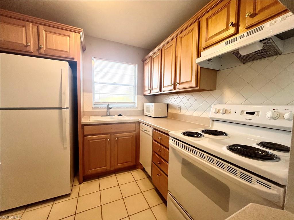 200 Turtle Lake CT 306