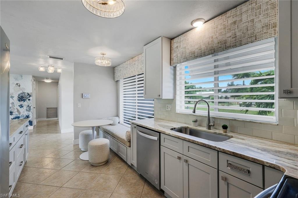 5236 Elm CT