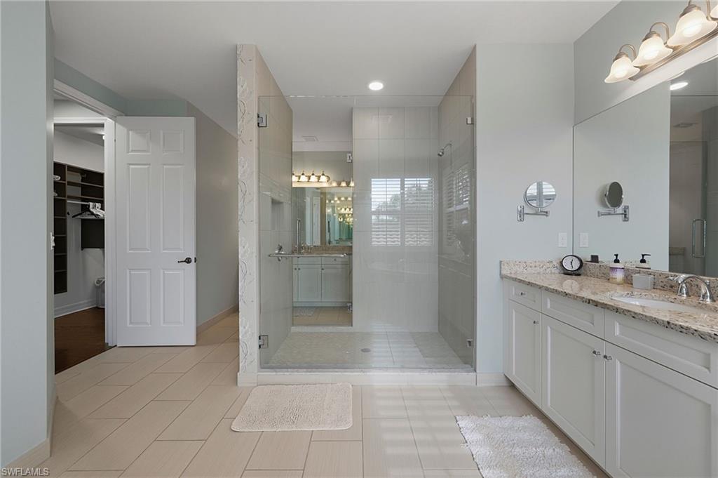 2882 CINNAMON BAY CIR photo 32