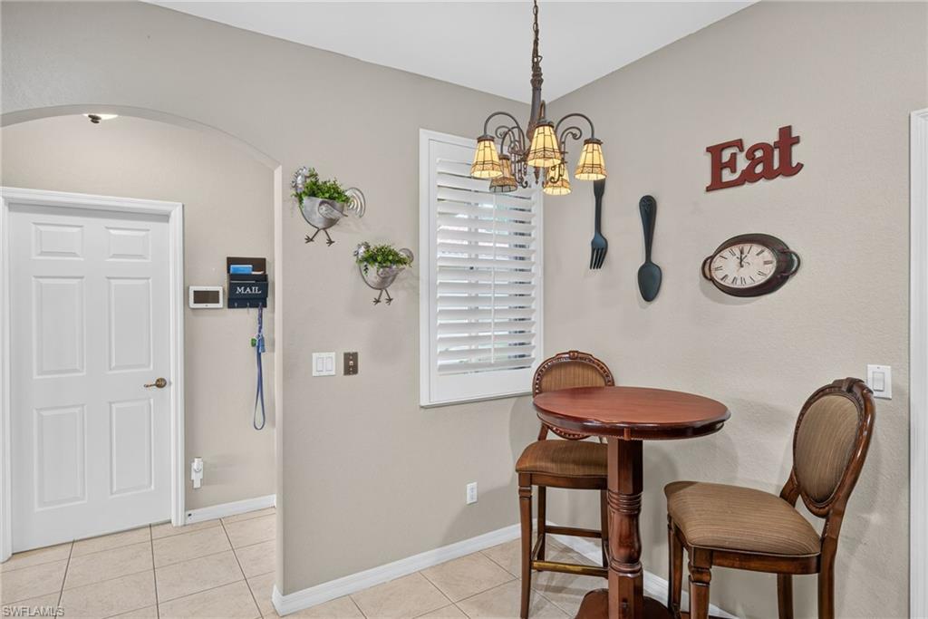 2406 Laurentina LN photo 23