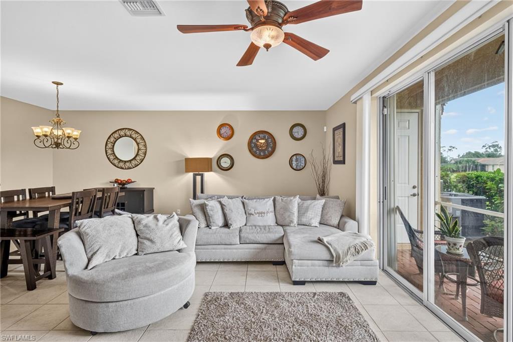 2406 Laurentina LN photo 24