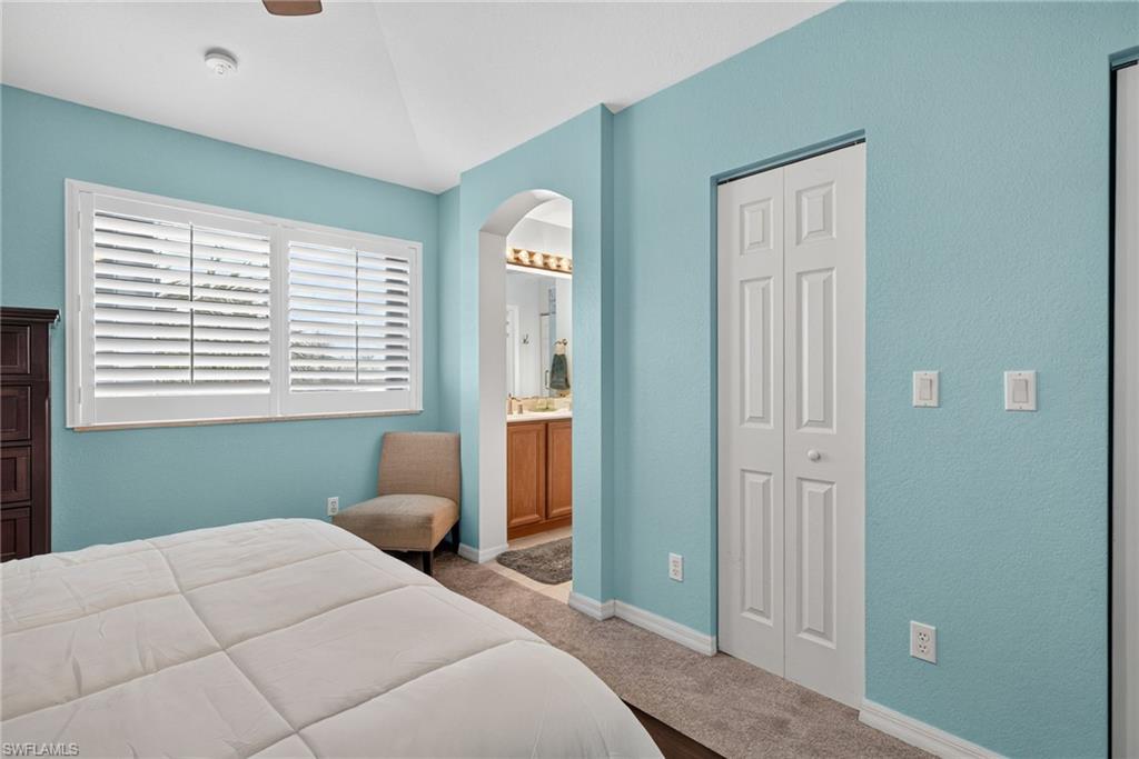 2406 Laurentina LN photo 35