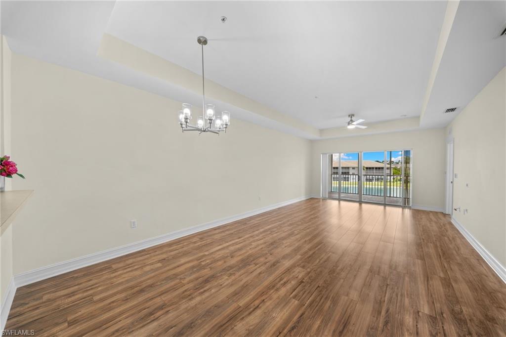 7804 Regal Heron CIR 304 photo 10