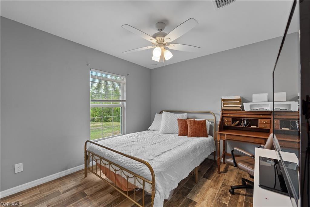 27433 Las Lomas DR photo 16