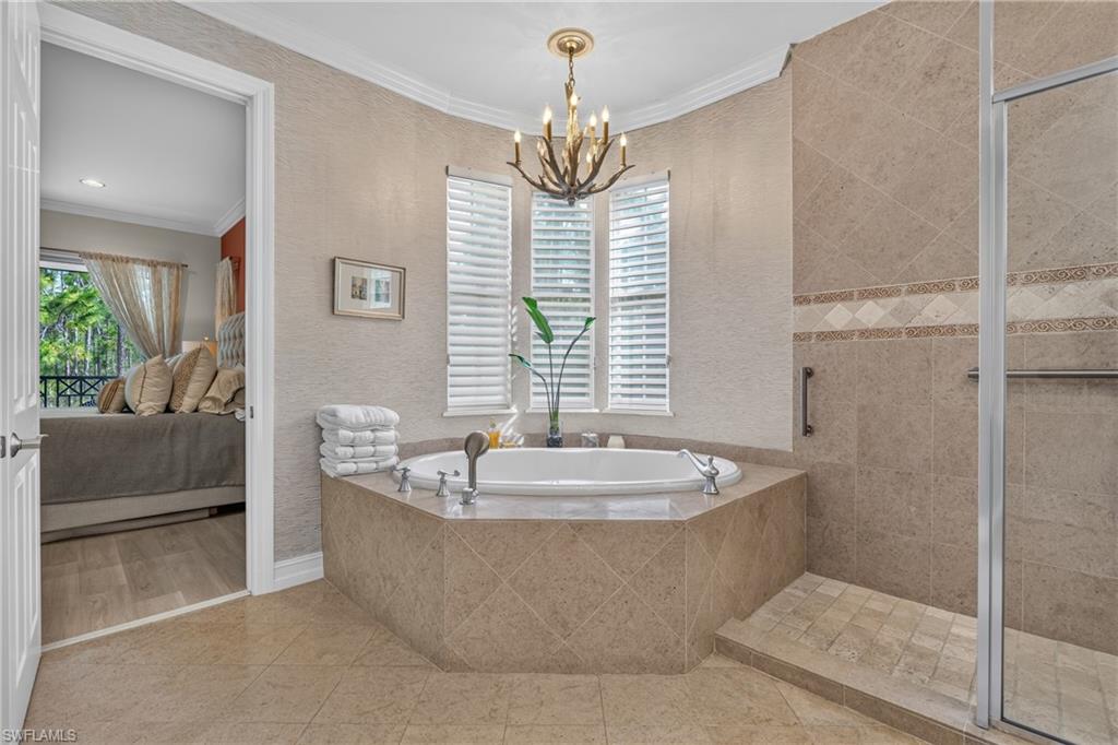 2805 Tiburon BLVD E 102 photo 13