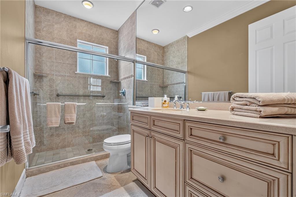 2805 Tiburon BLVD E 102 photo 16